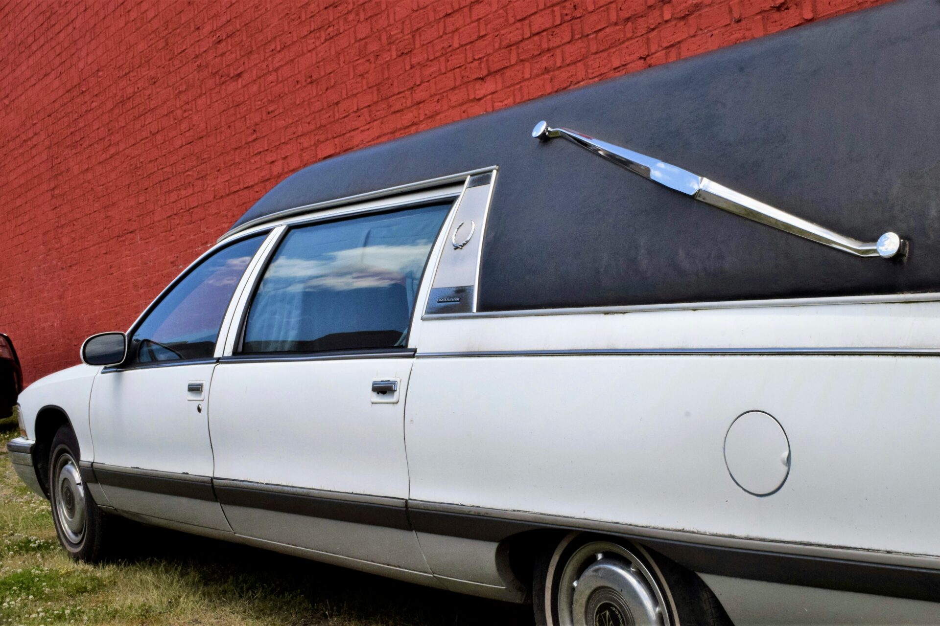 Funeral Myths Debunked: What You Need to Know 7 Oldschool hearse