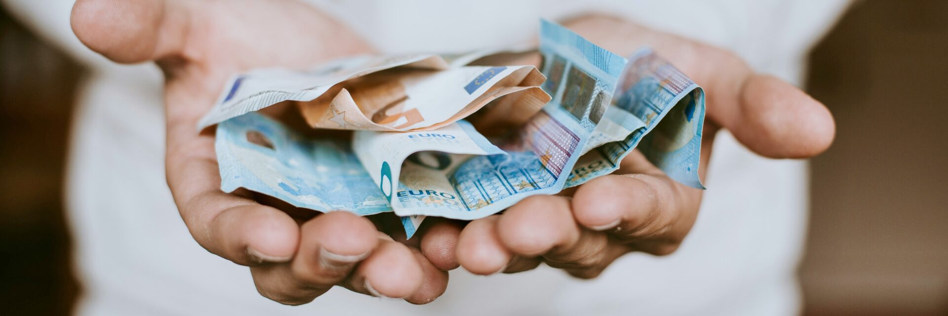 Person handing money