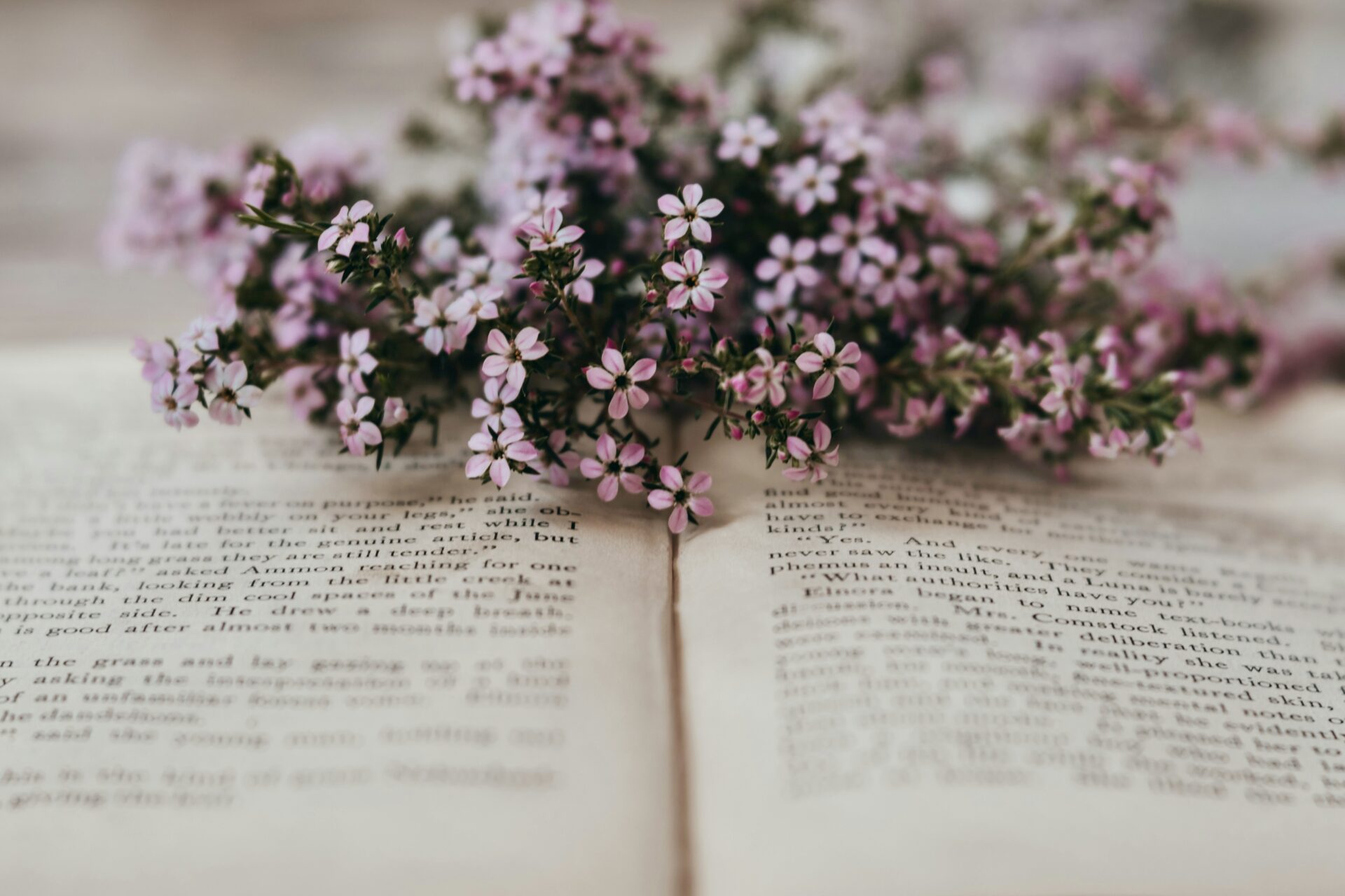 Funeral Poems for Husband: Find Comfort in Words 4 Book of poetry