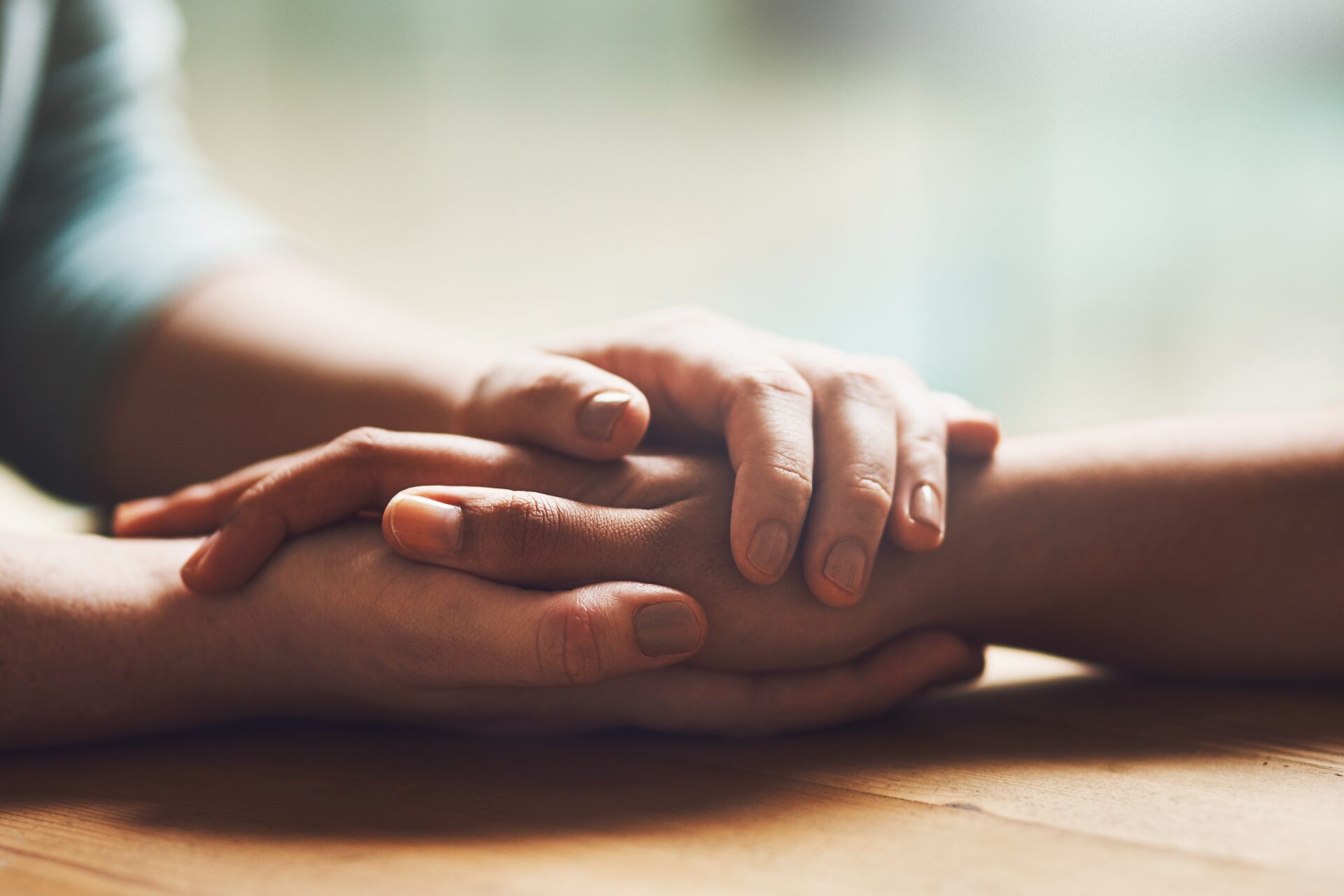 template-direct-cremation 21 Holding hand support