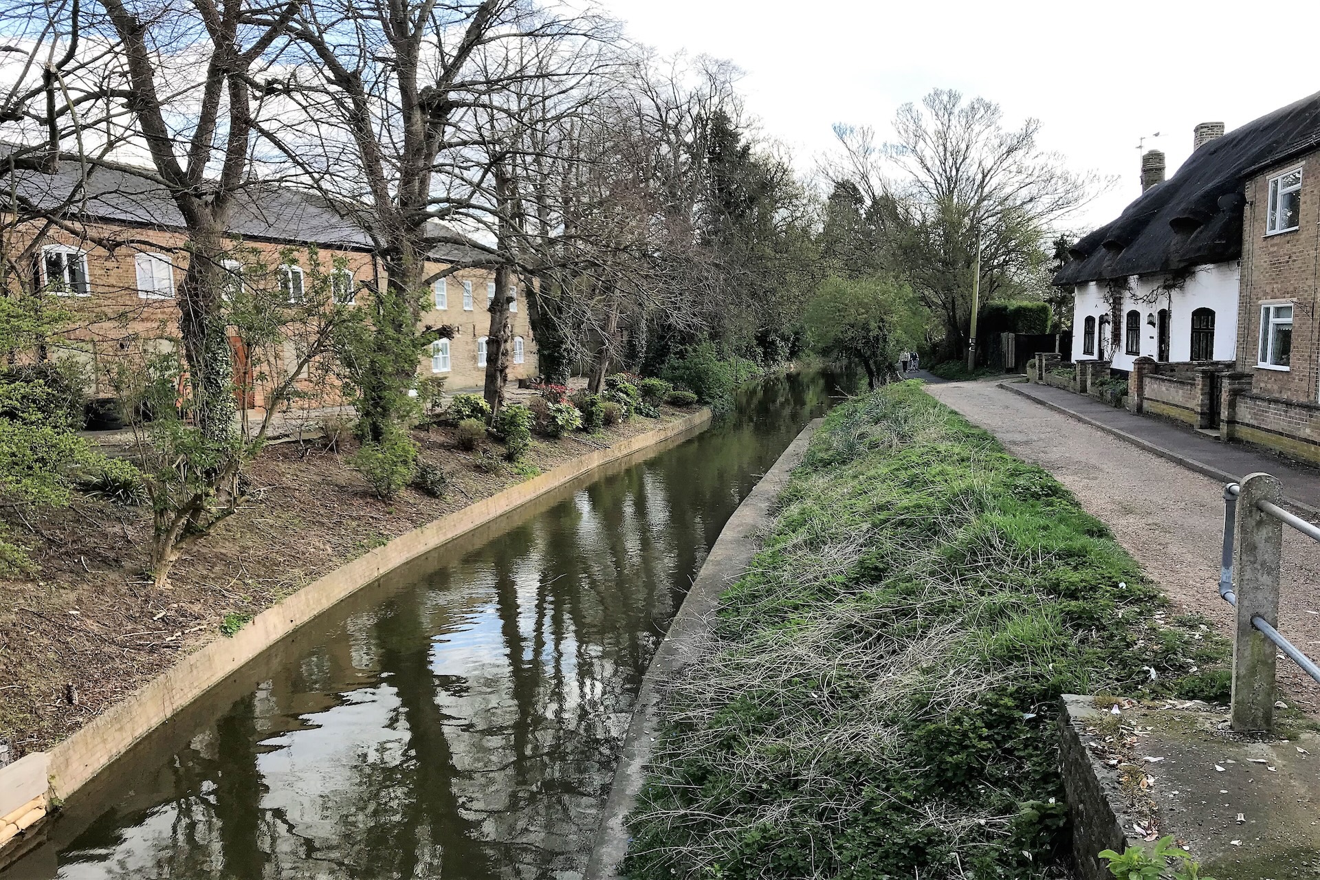 template-location 2 Hero